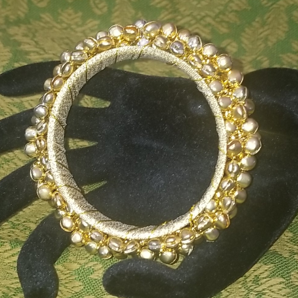 Bangle bracelet - Picture 3 of 3
